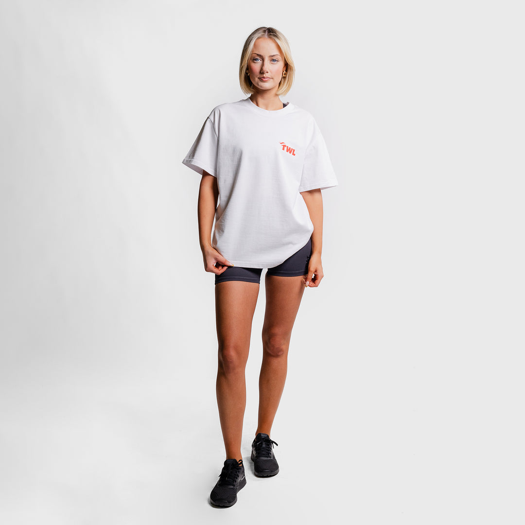 TWL - LIFESTYLE OVERSIZED T-SHIRT - MERRY LIFTMAS - WHITE