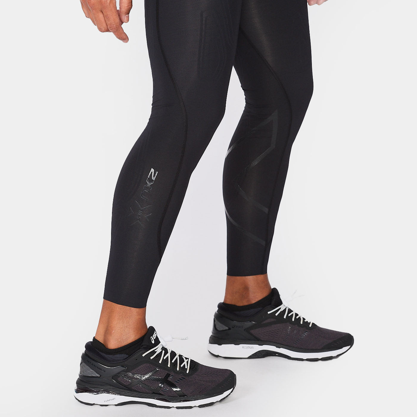 2x compression outlet tights