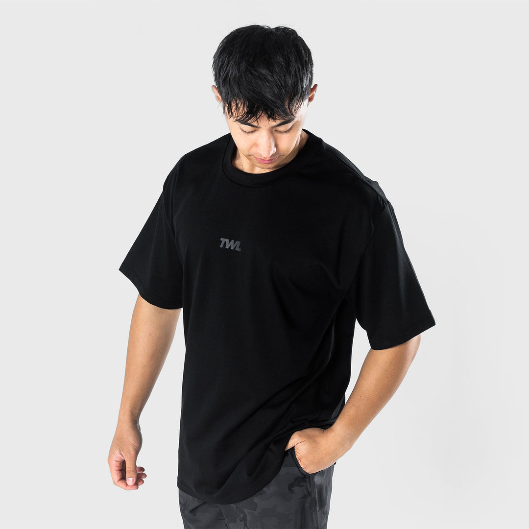 TWL - LIFESTYLE OVERSIZED T-SHIRT - BLACK